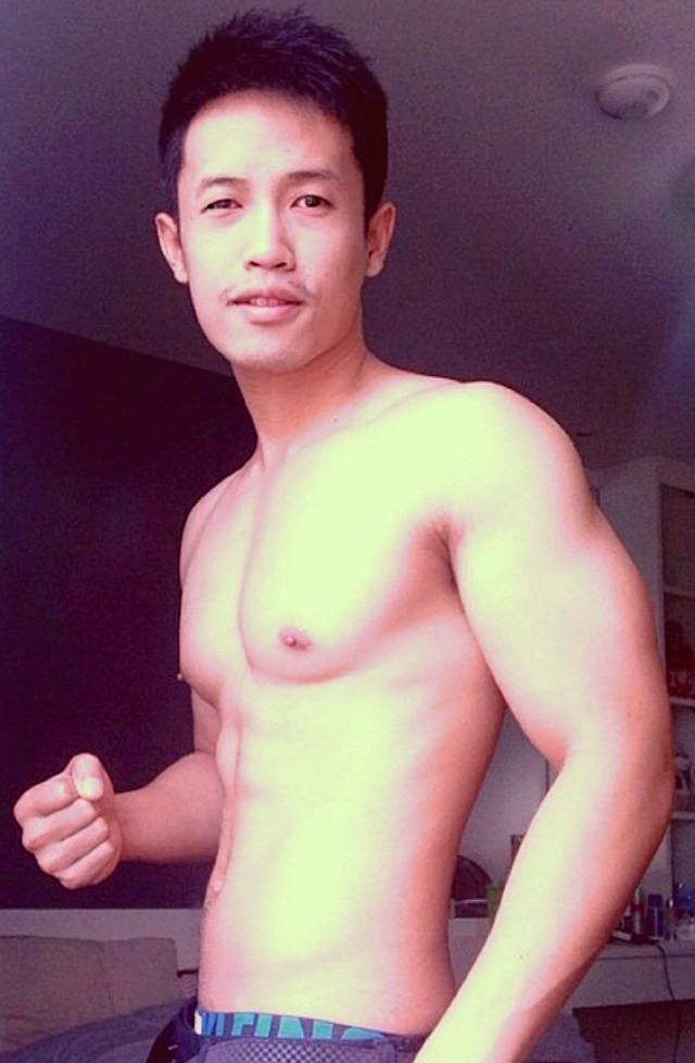 อ่ะ  ค่ำแล้วเลือกหมอนข้างครับ @บารวี 233