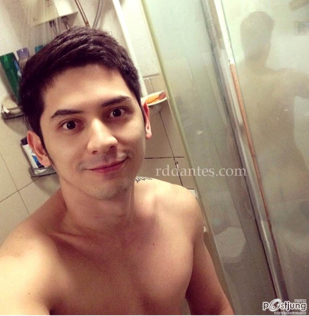 อ่ะ  ค่ำแล้วเลือกหมอนข้างครับ @บารวี 233