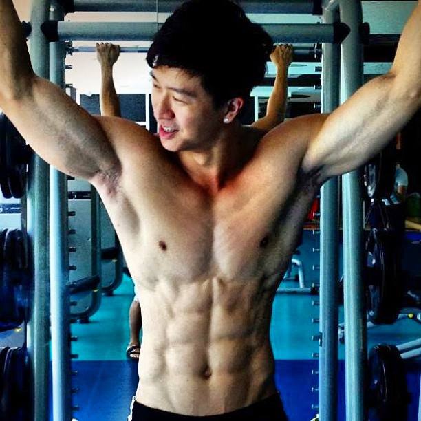 แข็งแรง!!!  @บารวี 234