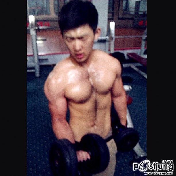 แข็งแรง!!!  @บารวี 234