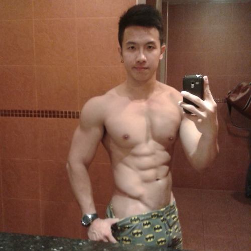 หล่อๆ รวมๆ @บารวี 236