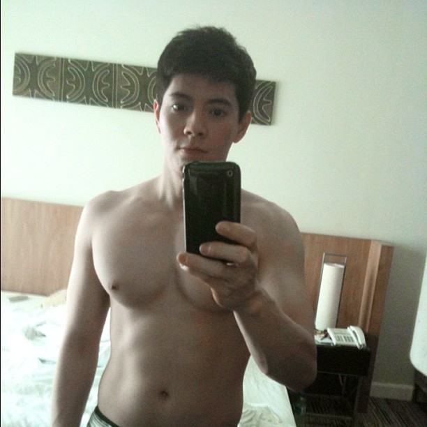 หล่อๆ รวมๆ @บารวี 236