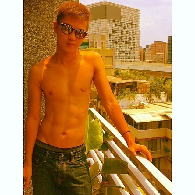 ยั่วให้อยากแล้วจาก ชุด รูปมันน้อย