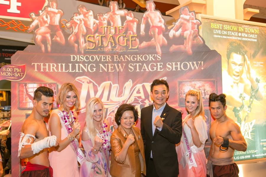 ผู้เข้าประกวด Miss Universe New Zealand 2014 เดินทางมาเก็บตัวที่ประเทศไทย