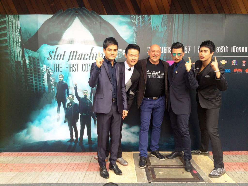 รวมรูปสุดเจ๋ง ของ Slot Machine ในงานแถลงข่าวคอนเสิร์ต THE FIRST CONTACT