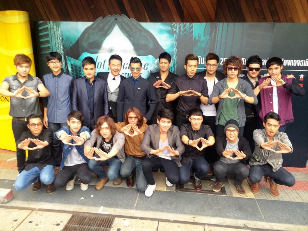 รวมรูปสุดเจ๋ง ของ Slot Machine ในงานแถลงข่าวคอนเสิร์ต THE FIRST CONTACT
