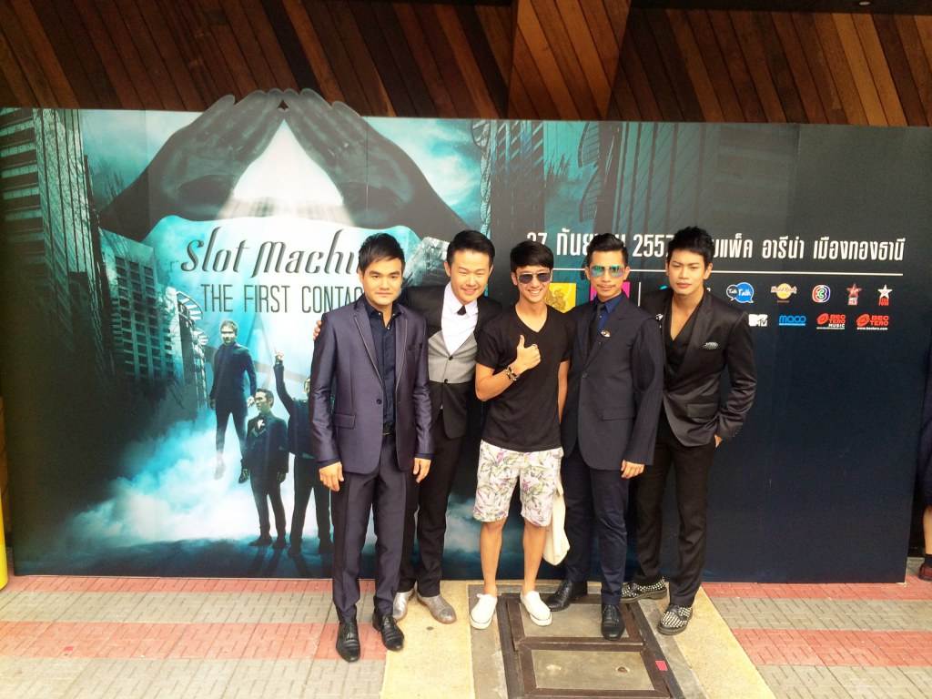 รวมรูปสุดเจ๋ง ของ Slot Machine ในงานแถลงข่าวคอนเสิร์ต THE FIRST CONTACT