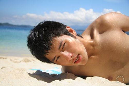 ตี๋ใสๆ น่ารักอ่ะ