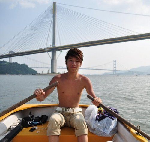 ตี๋ใสๆ น่ารักอ่ะ