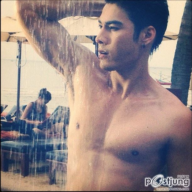 ถอดโชว์เรือนร่าง 516