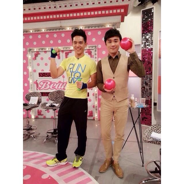 หนึ่ง สอง ซั่ม ซั่มๆ ซั่ม ซั่ม!