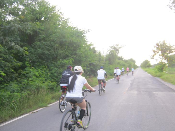 ชมรมจักรยานสามชุก100ปี สุพรรณบุรี