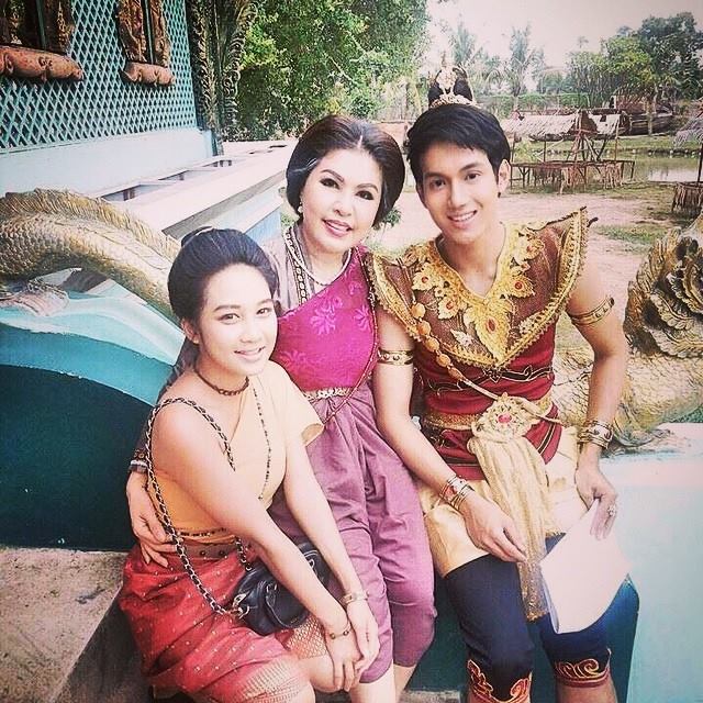 เพชร นพรัตน์ พระเอกยอพระกลิ่น