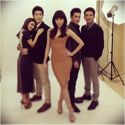 เมญ่า ร้องเพลงประกอบ ทรายสีเพลิง