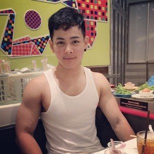 บิ๊ก อดิศักดิ์ หน้าเป๊ะ หุ่นเฟิร์ม หล่อเวอร์