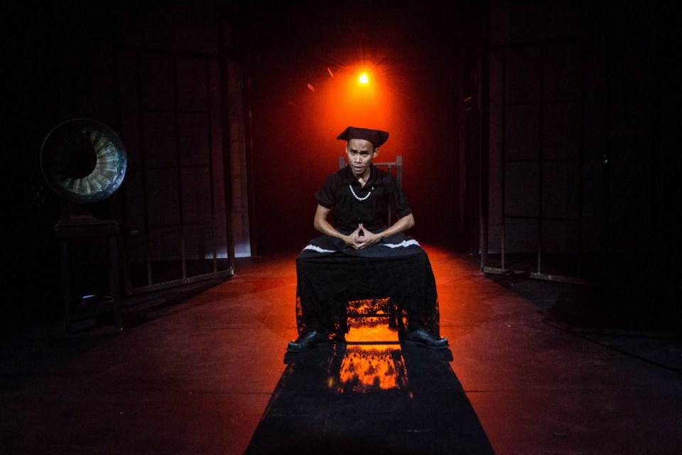 I Am My Own Wife (ผมเป็นเมียผม) By : BU Theatre Company