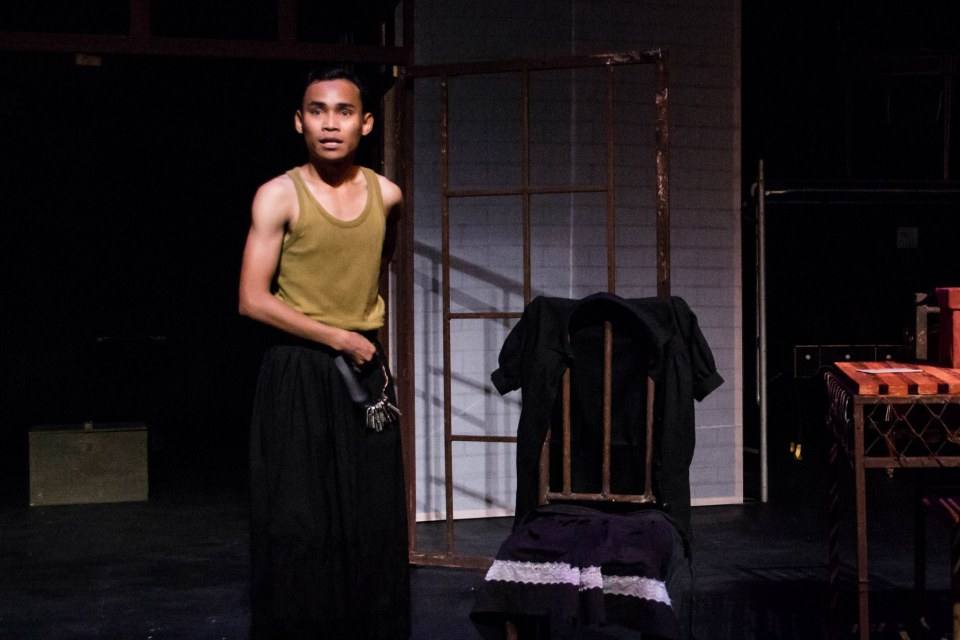I Am My Own Wife (ผมเป็นเมียผม) By : BU Theatre Company