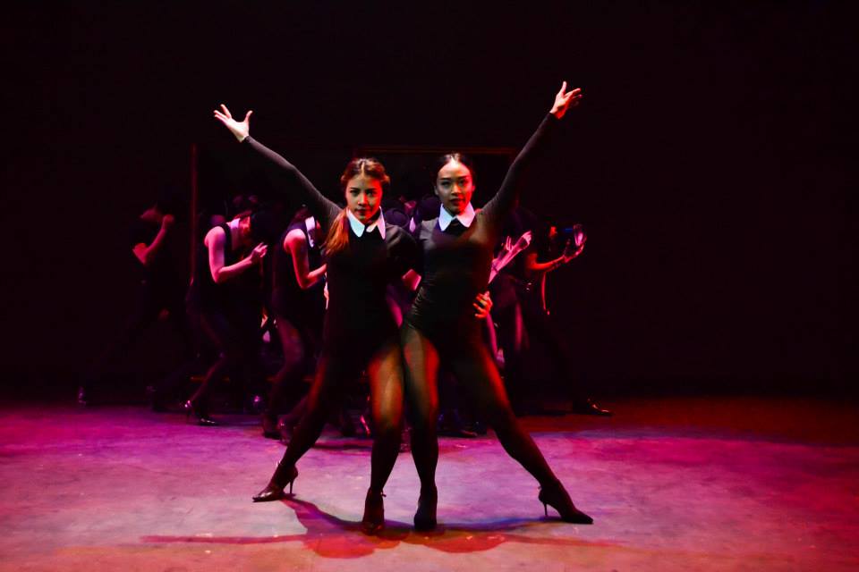 ที่นี่ ความฝันงดงาม และ เป็นจริง By : BU Theatre Company