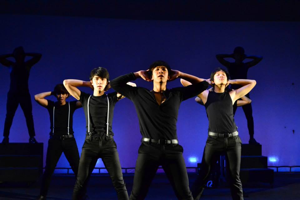 ที่นี่ ความฝันงดงาม และ เป็นจริง By : BU Theatre Company