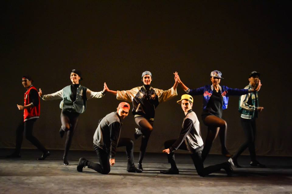 ที่นี่ ความฝันงดงาม และ เป็นจริง By : BU Theatre Company