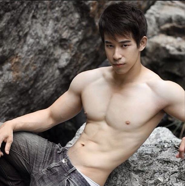 บารวีง่วงแต่หัววันเลยครับวันนี้ @บารวี 251