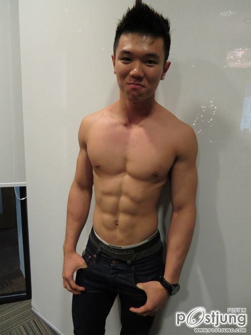 สองคนนี้ใครชนะเลิศครับ  @บารวี 255