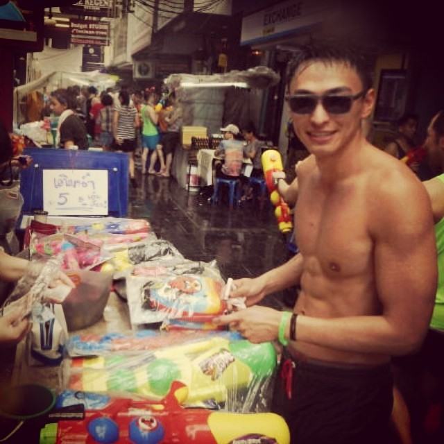 วันนี้เรียกว่าเทหมดหน้าตักก็ได้ครับ  ถ้าไม่หลับจะไม่หยุดโพสต์ครับ @บารวี 258