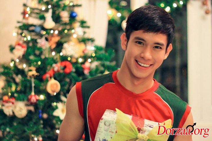 พ่อหนุ่มรูปหล่อ  มีภรรแล้วไหมน้อ  จะขอเดินควงสักวัน  @บารวี 260