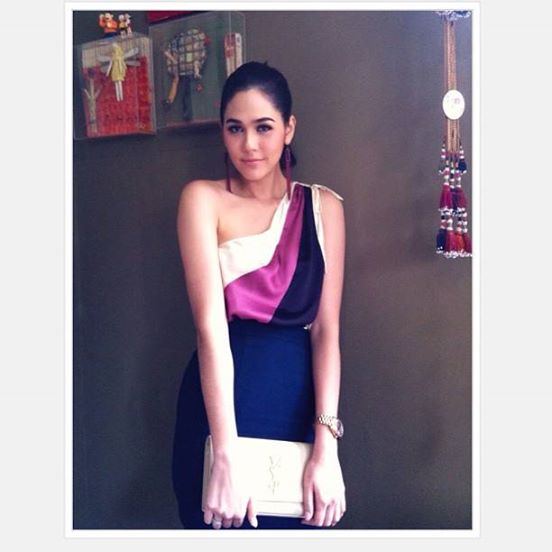 ทราย ศรุตา แห่งทรายสีเพลิง