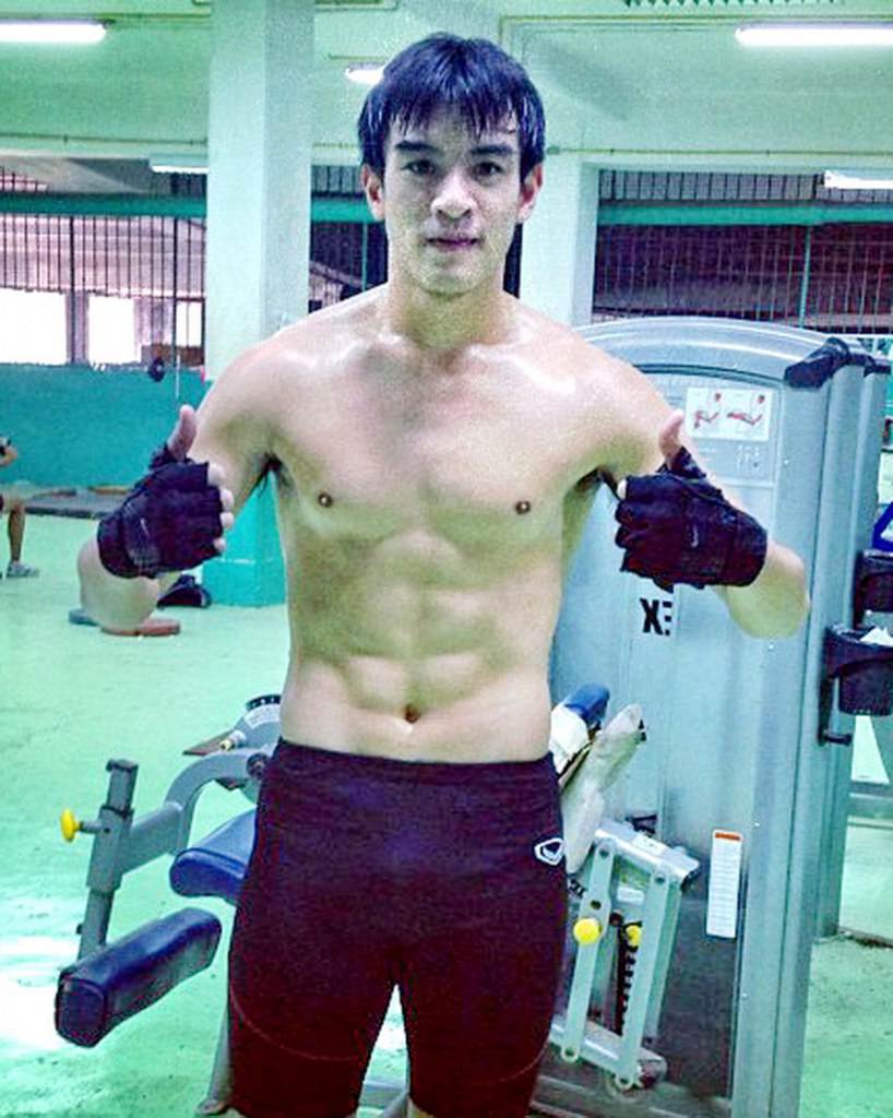 หนุ่มตีโต้ ศุภนร