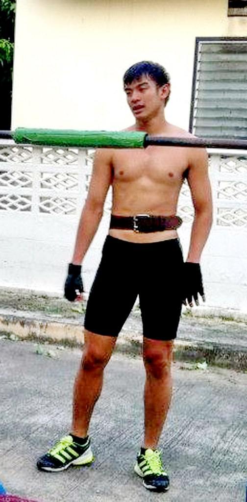 หนุ่มตีโต้ ศุภนร