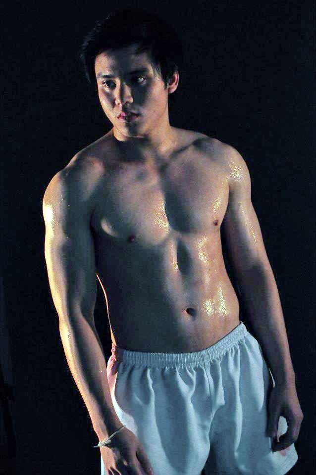 น้องเฟิร์ส  นักรักบี้