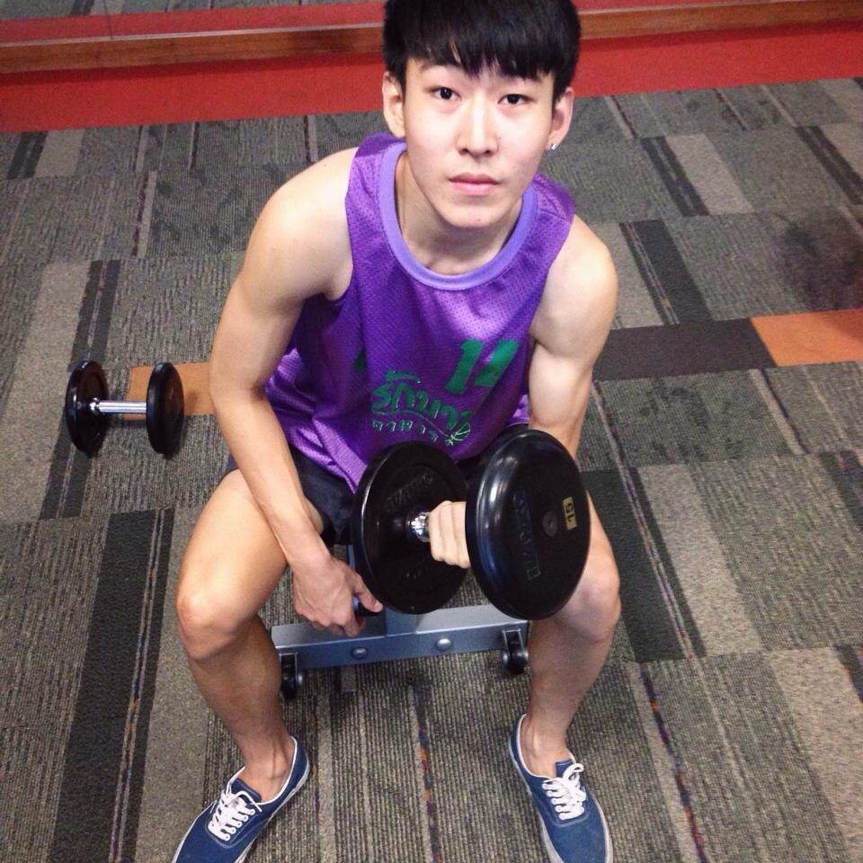 นักแสดง โป้งโมเดล actor pongmodel