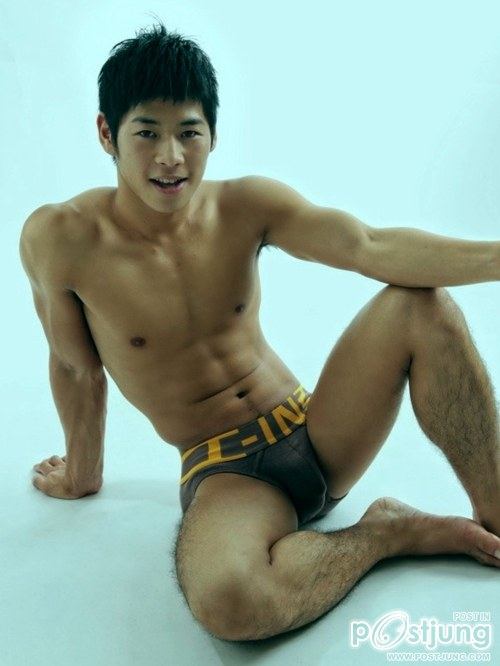 อย่างเธอเนี่ยนะนะต้องเจอเวทย์มนต์สักที  เสกเธอให้หายตัวเป็นวัวได้เลยยิ่งดี @บารวี 272