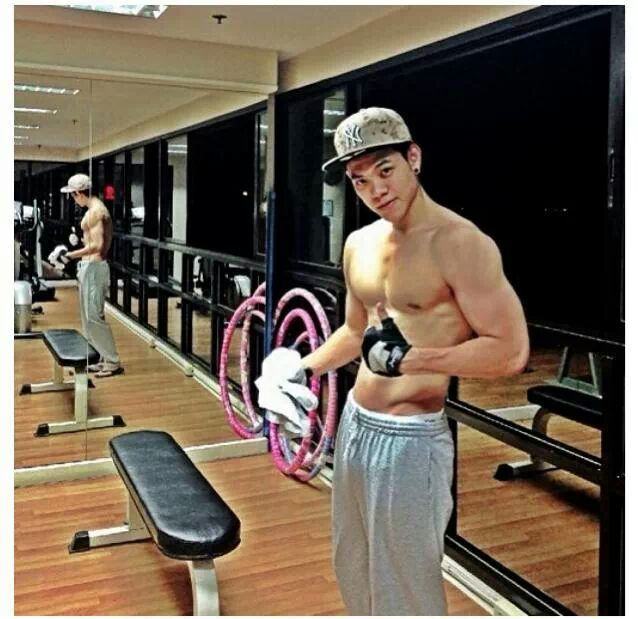 ต่างคนต่างไป๊ ต่างคนก็รู้ว่าเราต่างกัน เมื่อคำว่ารักไม่พอเหนี่ยวรั้งเราได้ทุกอย่าง @บารวี 279