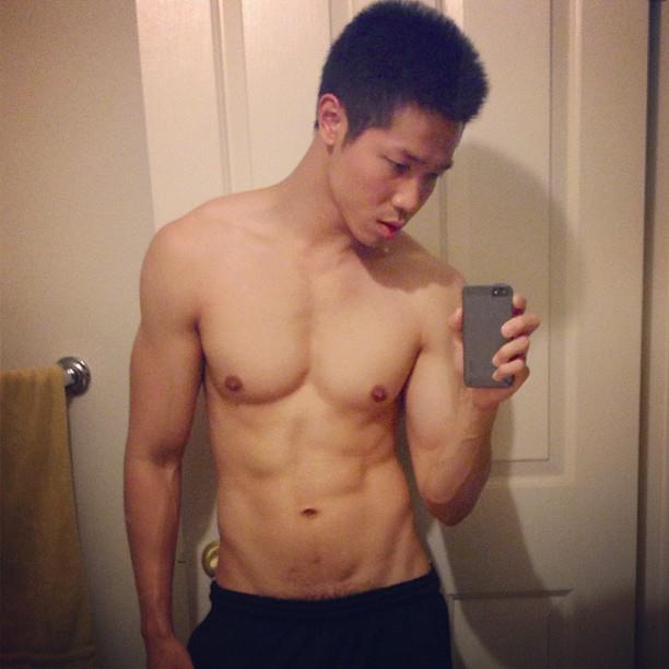 อยากให้เขารู้  ว่ามันเจ็บ เจ็บเพียงไหน  บอกฉันได้ไหม @บารวี 282