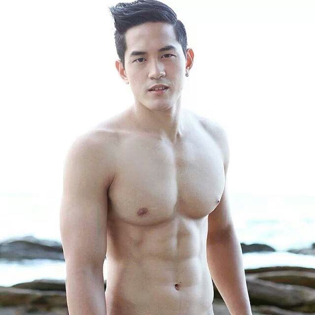 อยากให้เขารู้  ว่ามันเจ็บ เจ็บเพียงไหน  บอกฉันได้ไหม @บารวี 282