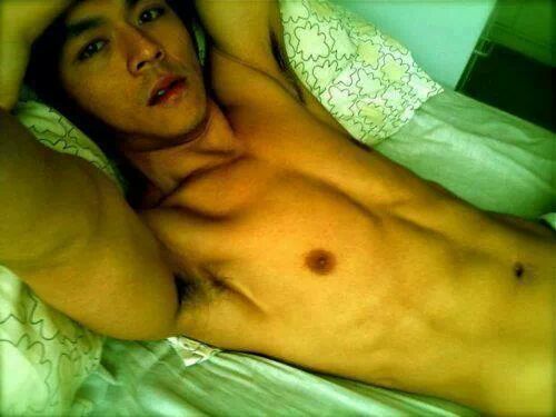 โบราณว่าไว้ "คนล้มอย่าข้าม" บารวีว่าจริงครับ  แค่นั่งคร่อมก็พอ @บารวี 287