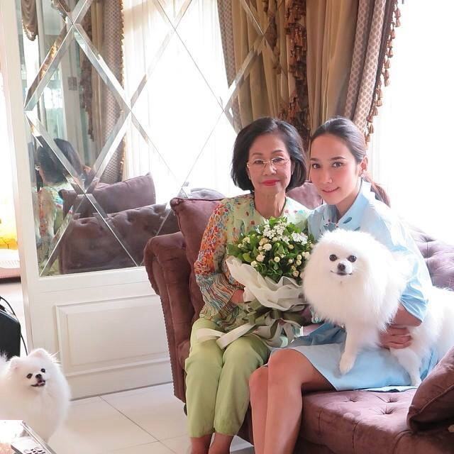 รวมภาพ นักแสดงช่อง 7 กับคุณแม่ เนื่องในวันแม่แห่งชาติ