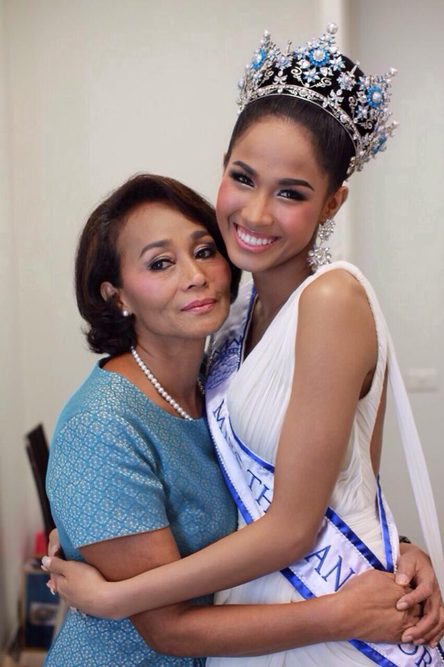 เมญ่า Miss Thailand World 2014 ร่วมงานไรซ์เบอรี่ทีไทม์