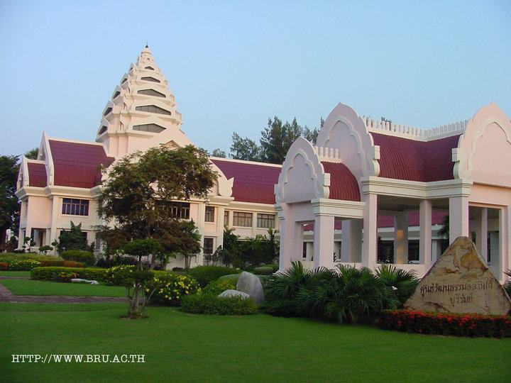 มรภ.บุรีรัมย์ติดโผลอันดับ1ดีที่สุดของอีสานอันดับ5ของประเทศ