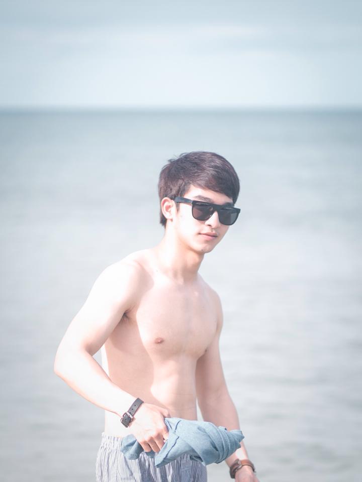 ไมค์ หนุ่มน่ารัก จากลาดกระบัง