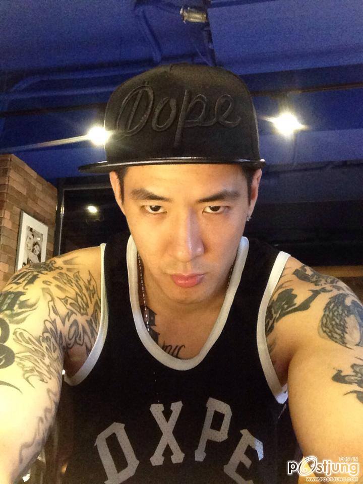 อิจฉานางป่ะ หล่อยาวขาวอวบ