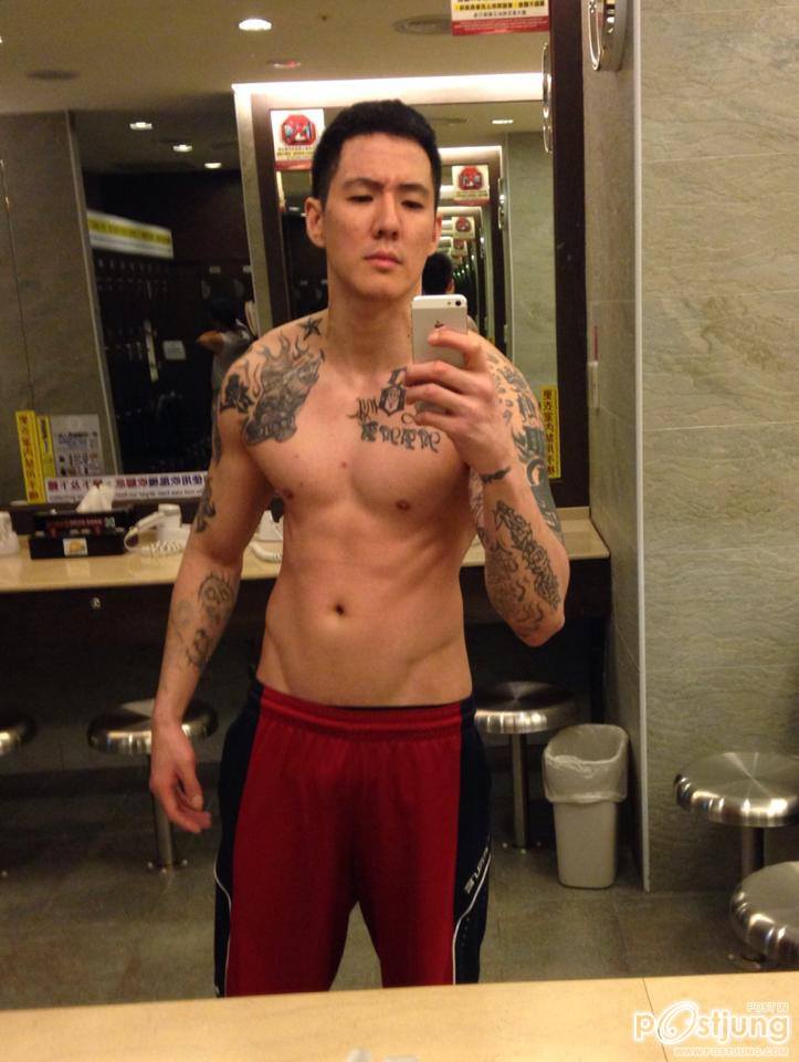 อิจฉานางป่ะ หล่อยาวขาวอวบ