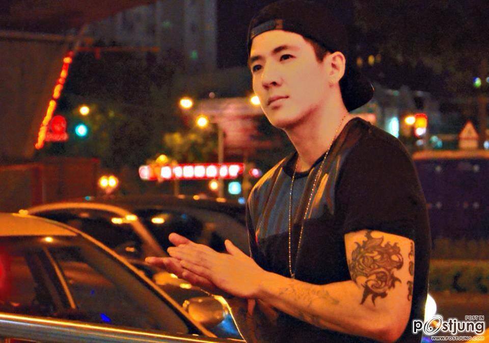 อิจฉานางป่ะ หล่อยาวขาวอวบ