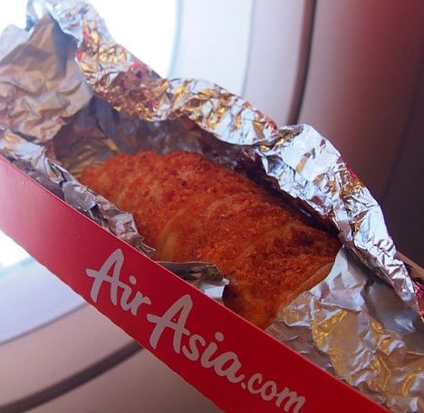 เห็นแล้วน้ำลายไหล อาหารบนเครื่อง AirAsia แซ่บมาก บอกเลย