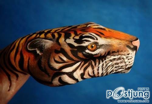 Hand paint