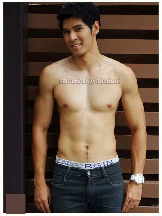ตอนนี้ฉันยังไม่มองใคร  โสดแบบนี้กำลังสบาย ไม่รู้จะมีแฟนทำไม @บารวี 305