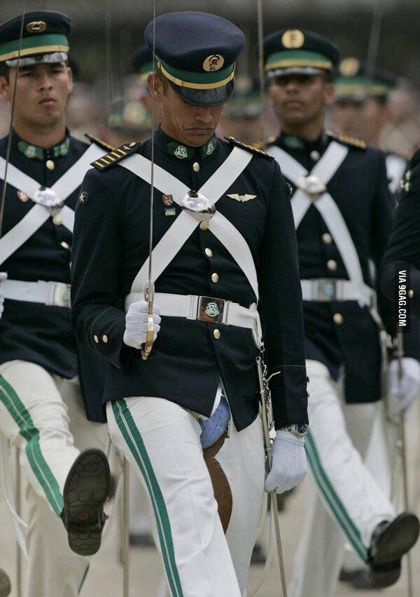 9 GAG in Tahi