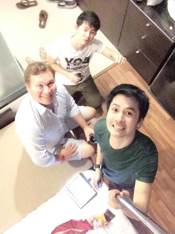 คู่จิ้น ชายแดน